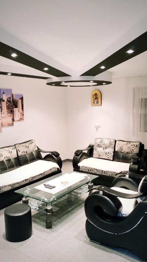 Angelikatos Appartement Golubac Buitenkant foto