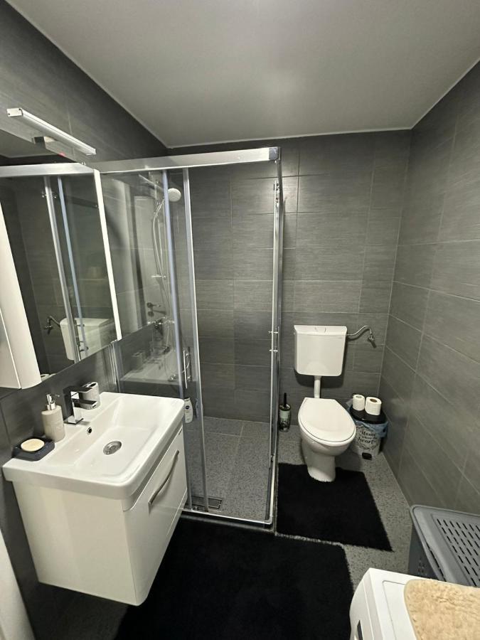 Angelikatos Appartement Golubac Buitenkant foto
