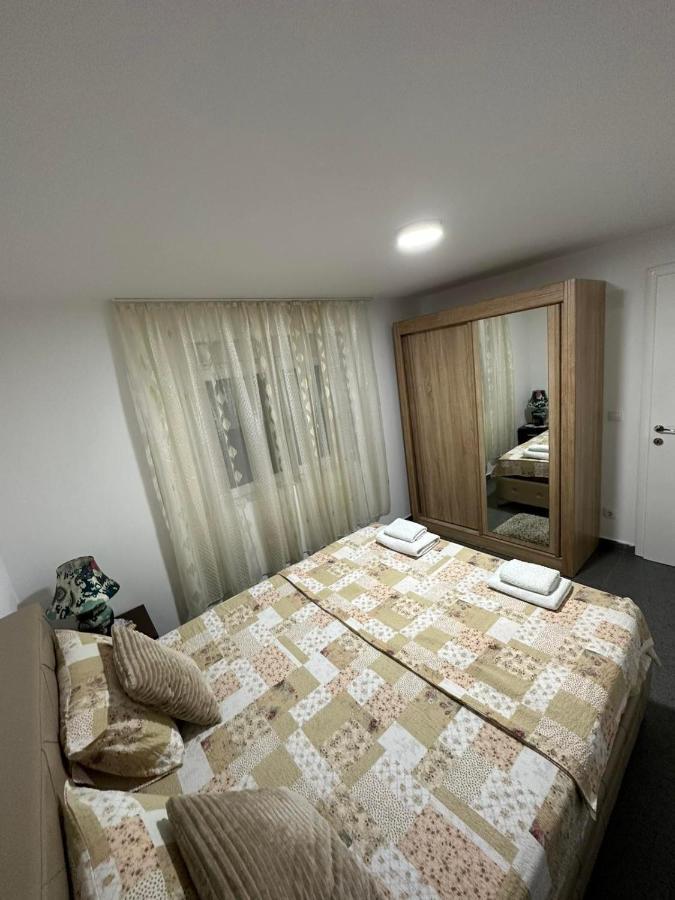 Angelikatos Appartement Golubac Buitenkant foto