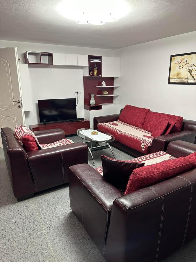Angelikatos Appartement Golubac Buitenkant foto