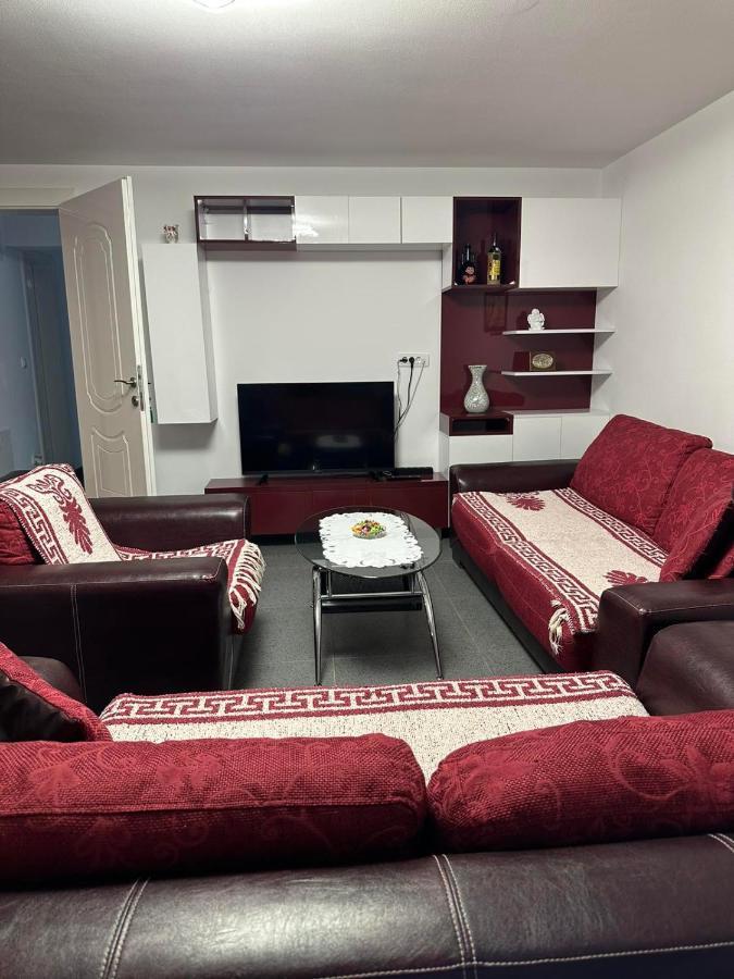 Angelikatos Appartement Golubac Buitenkant foto