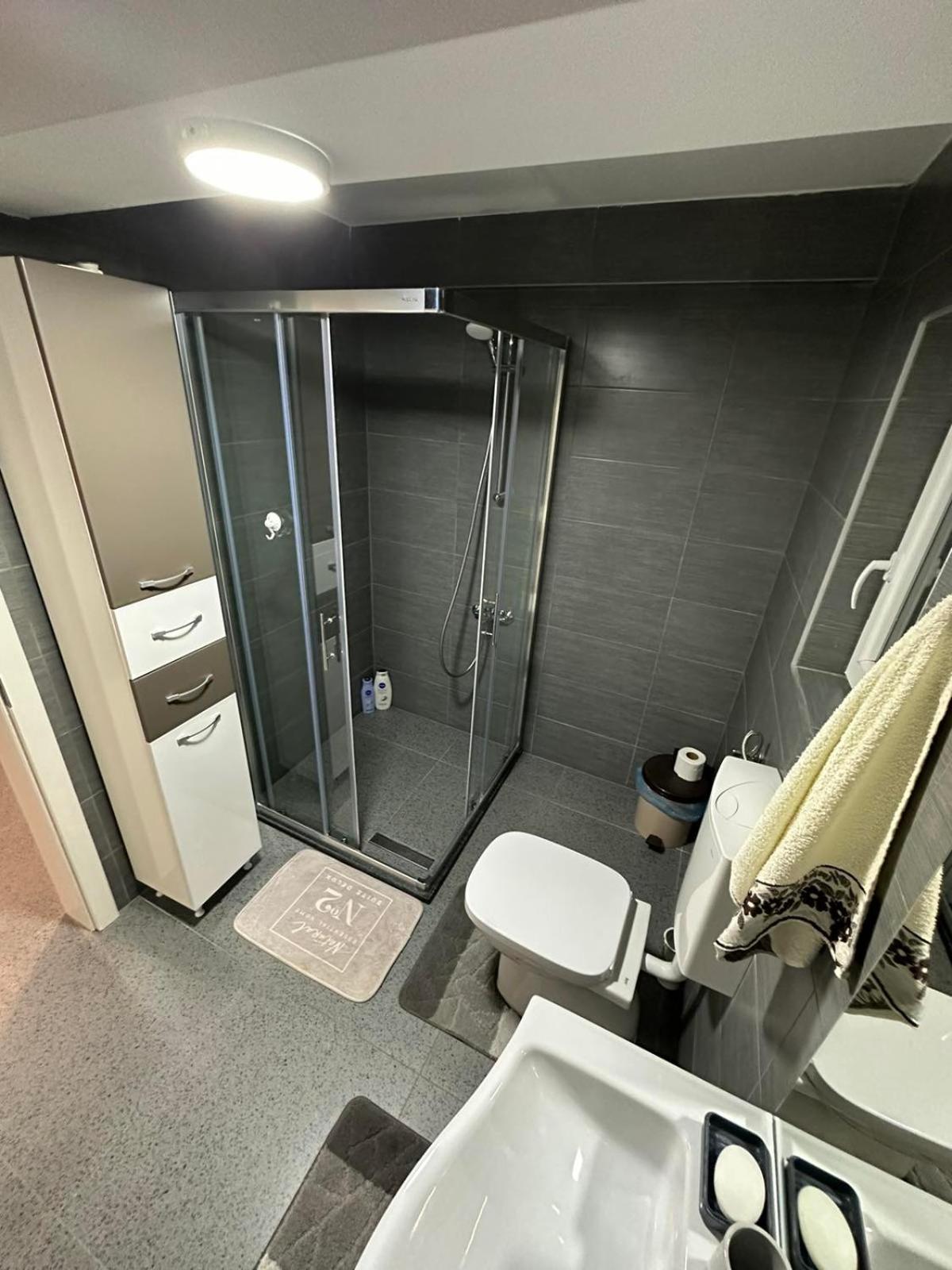 Angelikatos Appartement Golubac Buitenkant foto